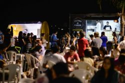 ASSOCIAO ALPHAVILLE REALIZA 1 FESTIVAL GASTRONMICO